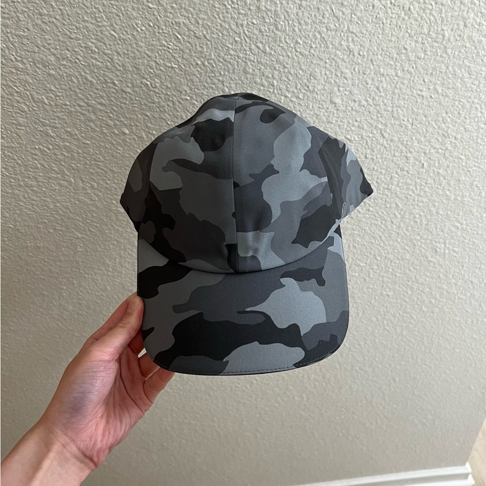 NWT Lululemon unisex Fast and Free run hat